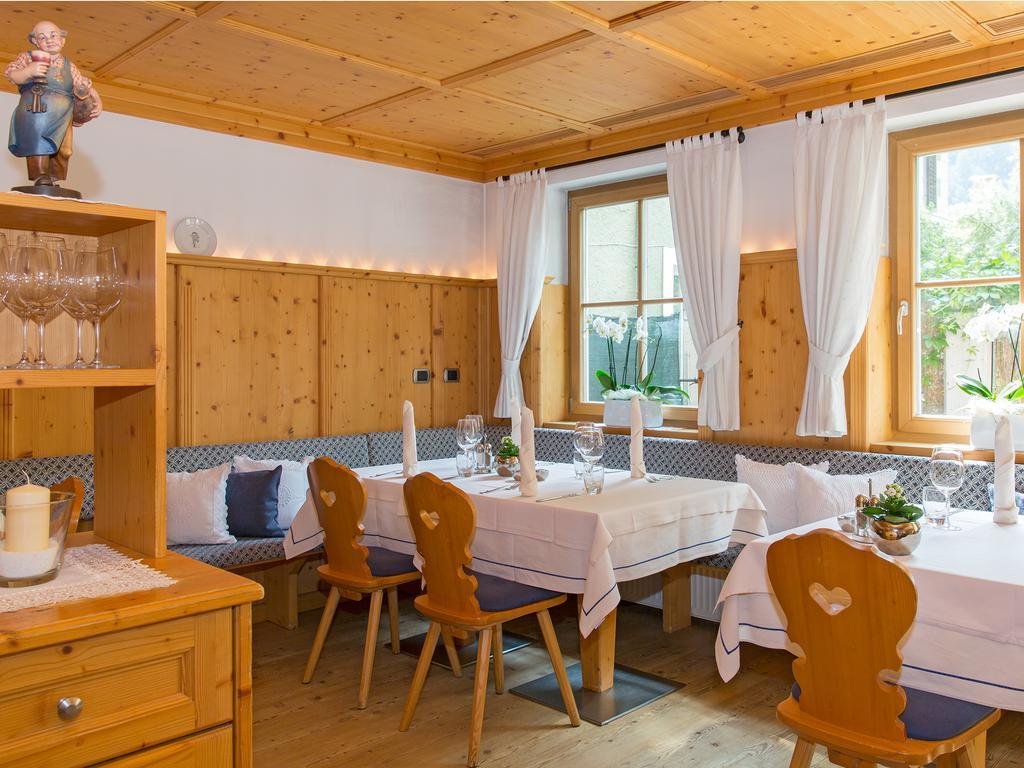 Hotel Blitzburg Brunico