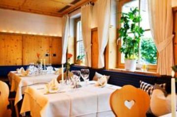 Hotel Blitzburg Brunico
